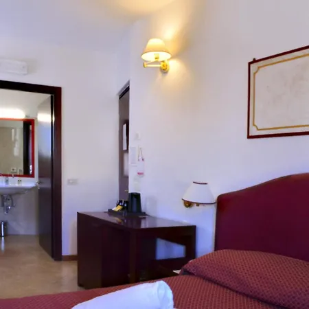 Cardinal Of - Recommended For Ages 25 To 55 Флоренция