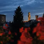 Cardinal Of - Recommended For Ages 25 To 55 Hotel Florence