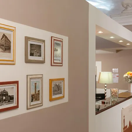 Cardinal Of - Recommended For Ages 25 To 55 3* Floransa