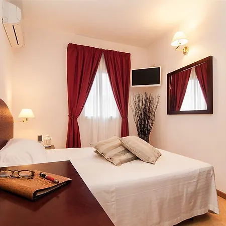 Hotel Cardinal Of - Recommended For Ages 25 To 55 Florencja