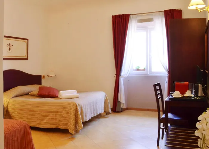 Cardinal Of - Recommended For Ages 25 To 55 Otel Floransa