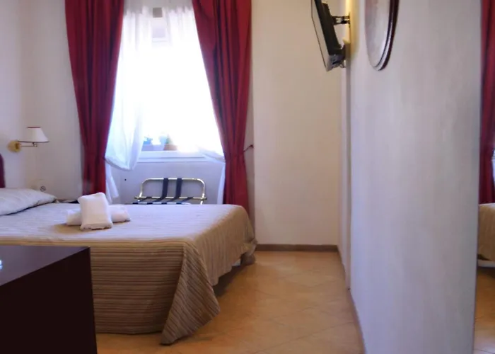 Otel Cardinal Of - Recommended For Ages 25 To 55 Floransa